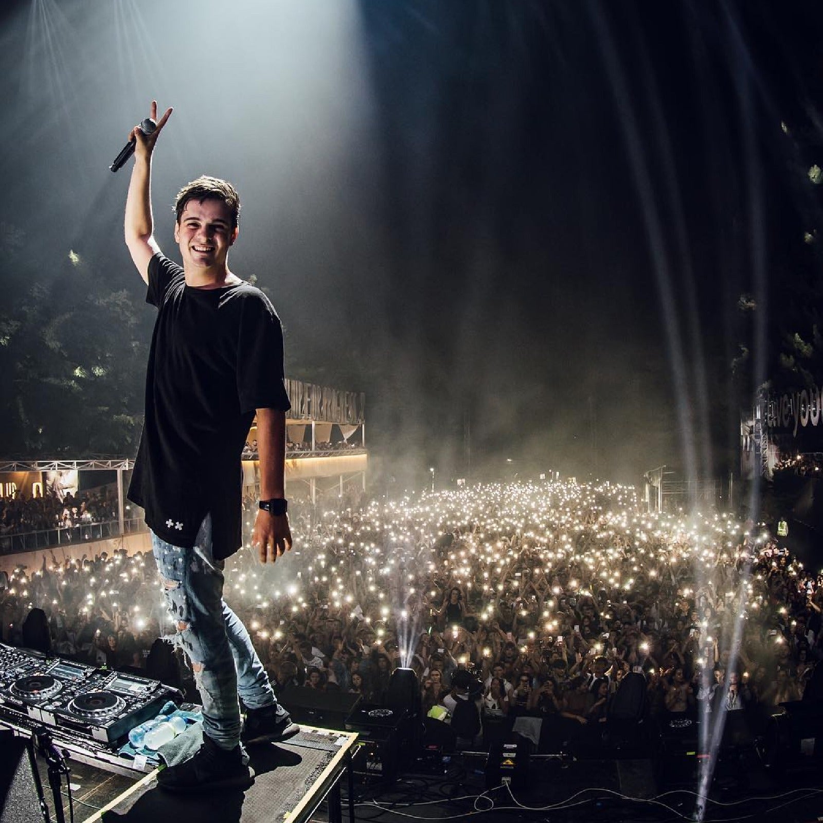 martin garrix t shirt