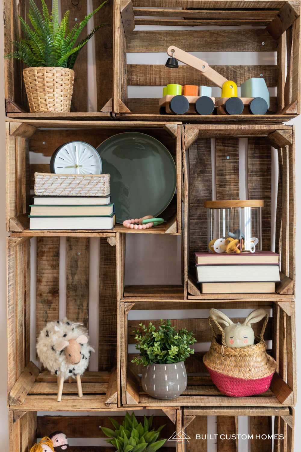 crate-wall-in-nursery