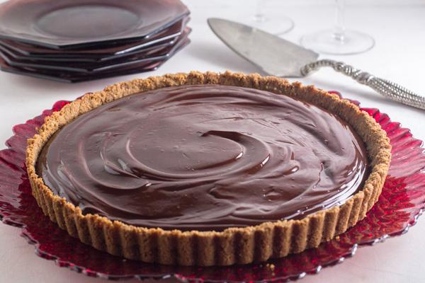 low-fodmap-chocolate-tart