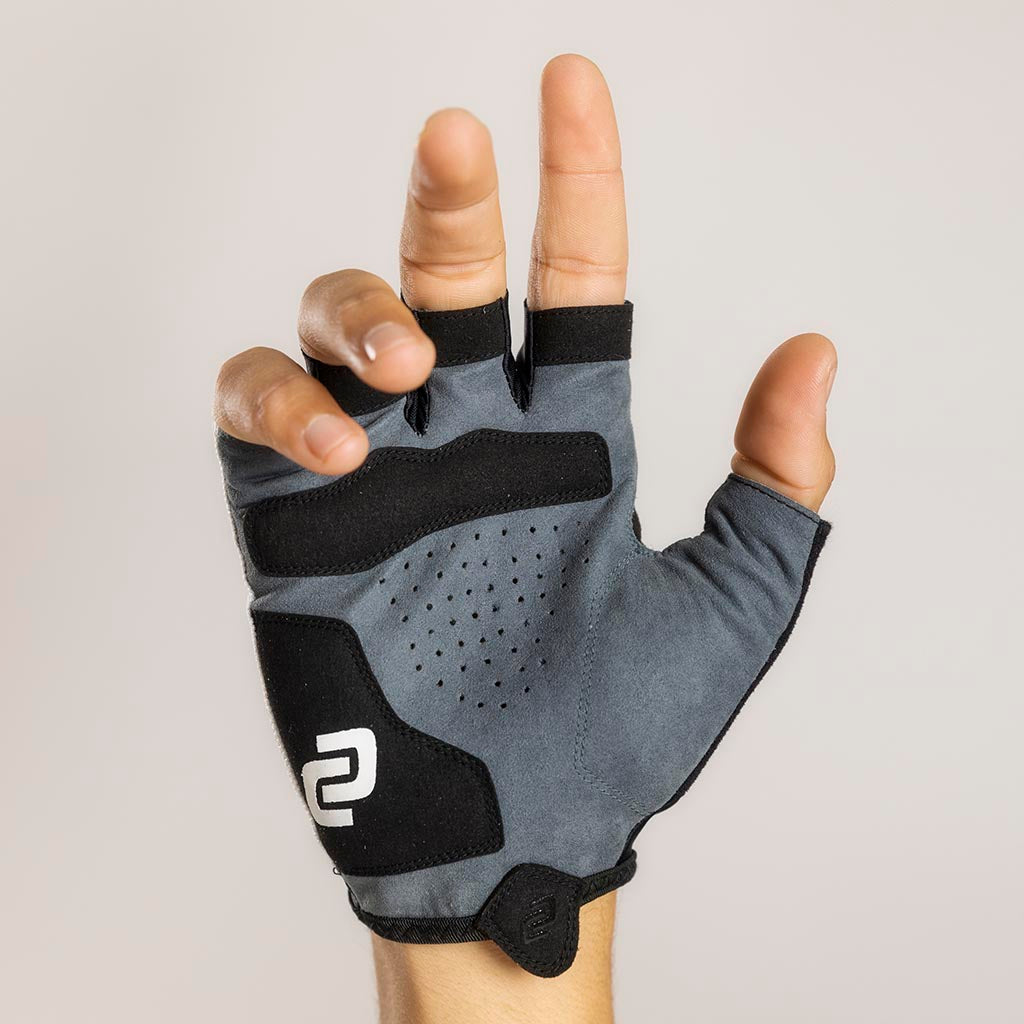 short finger cycling gloves