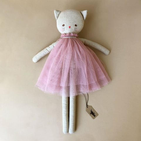 https://cdn.shopify.com/s/files/1/1659/7413/products/blush-aurelie-cat-doll-579923_large.jpg?v=1614370560