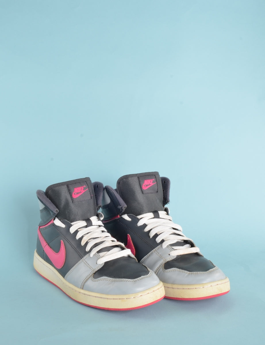 retro high top trainers