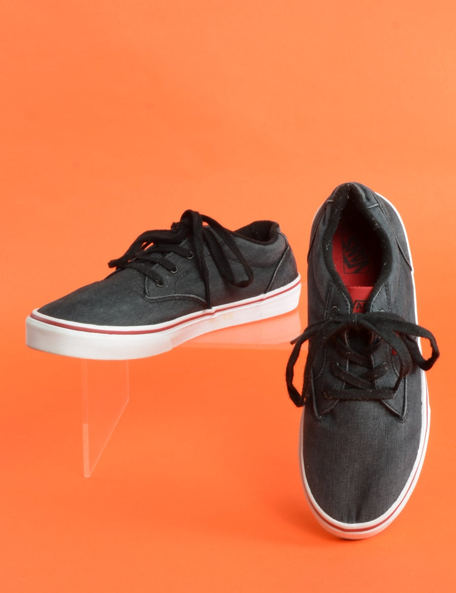 black vans off the wall shoes