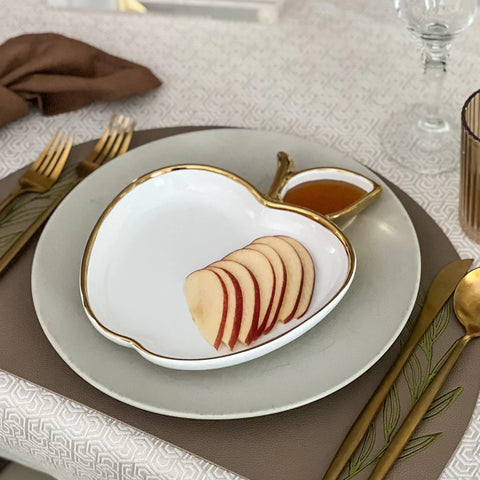 Apple Shaped Dish with Gold Trim – Tassels Decor