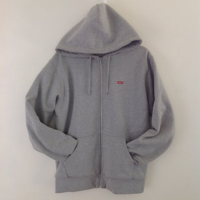 supreme hoodie small logo