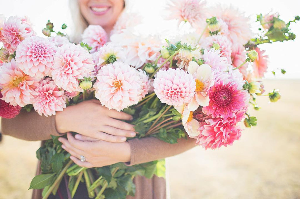 flowers, bouquet, pink, pretty, smile, flower farmer, woman owned, small business, canadian, local, grown, gardener, farmer, entrepreneur