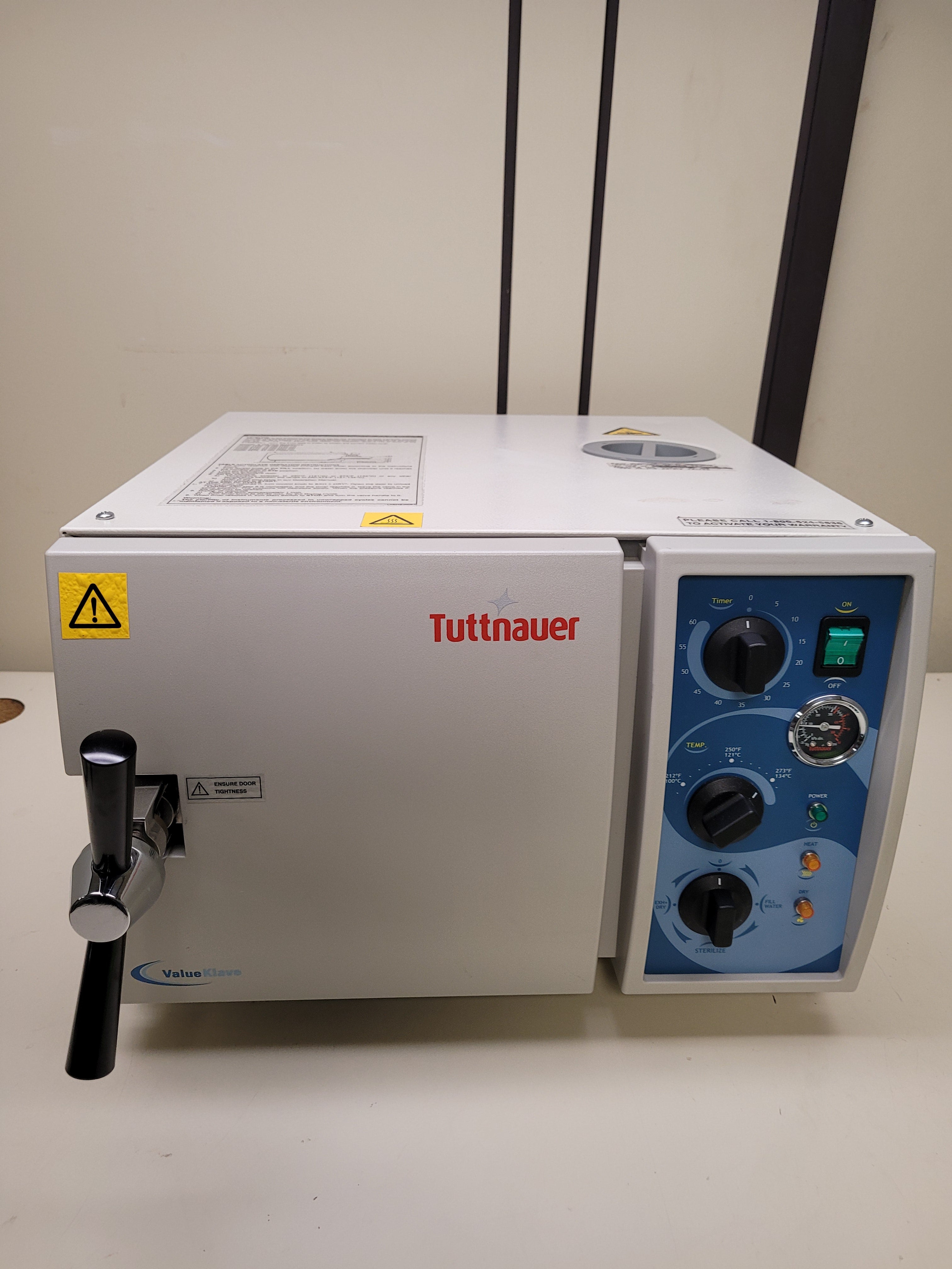 Tuttnauer 1730MKV Autoclave Steam Sterilizer Tattoo & Beauty Benchtop ...