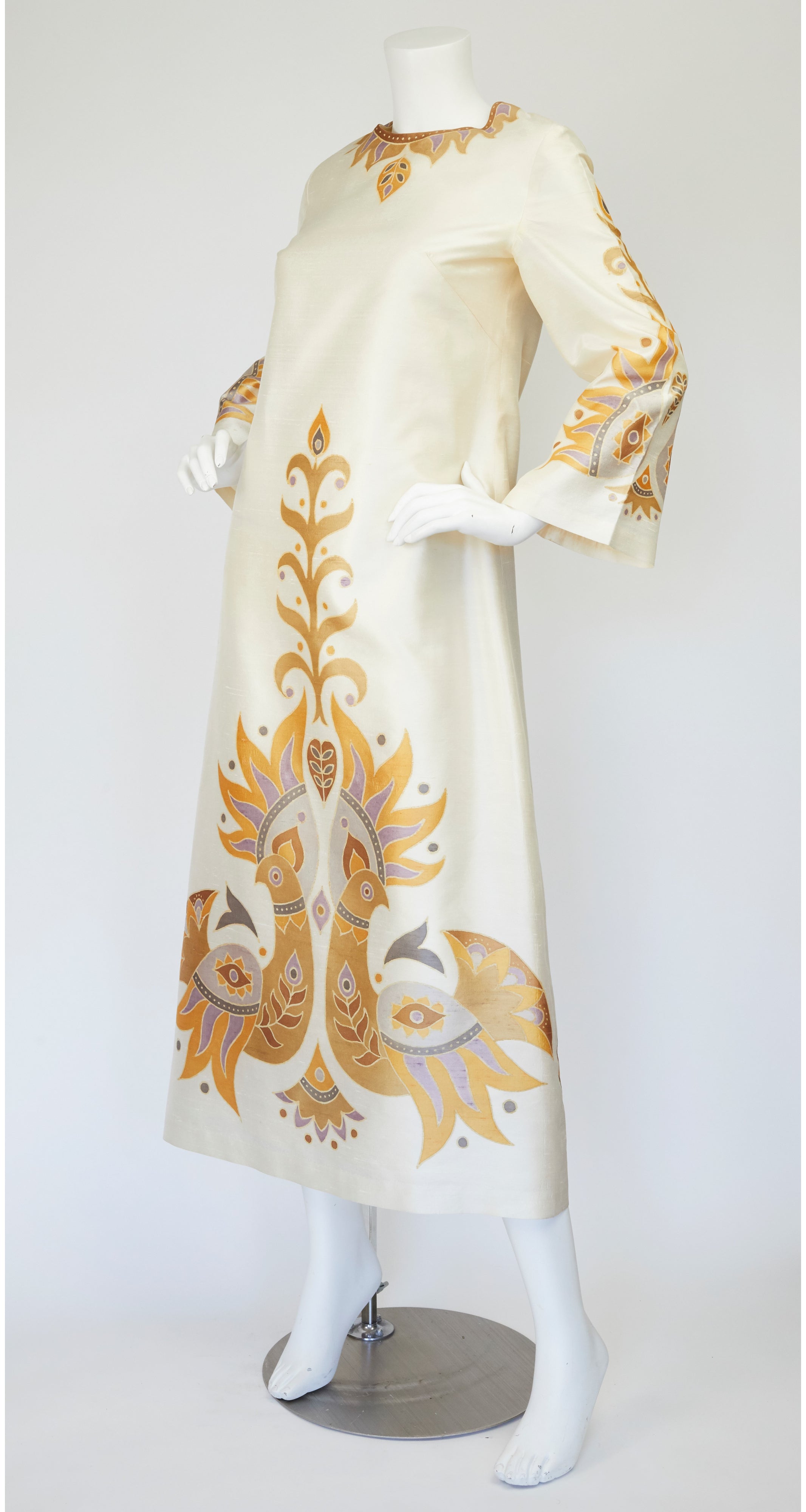 1960s Bird Print Cream Thai Silk Caftan Maxi Dress – Featherstone Vintage