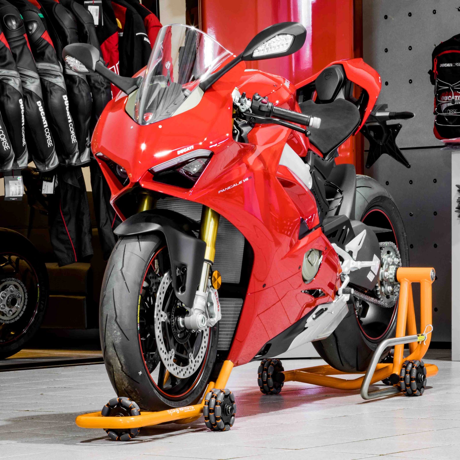 Dynamoto-Motorcycle-Stands-dynamoto-Ducati-Panigale-V4_1600x.jpg