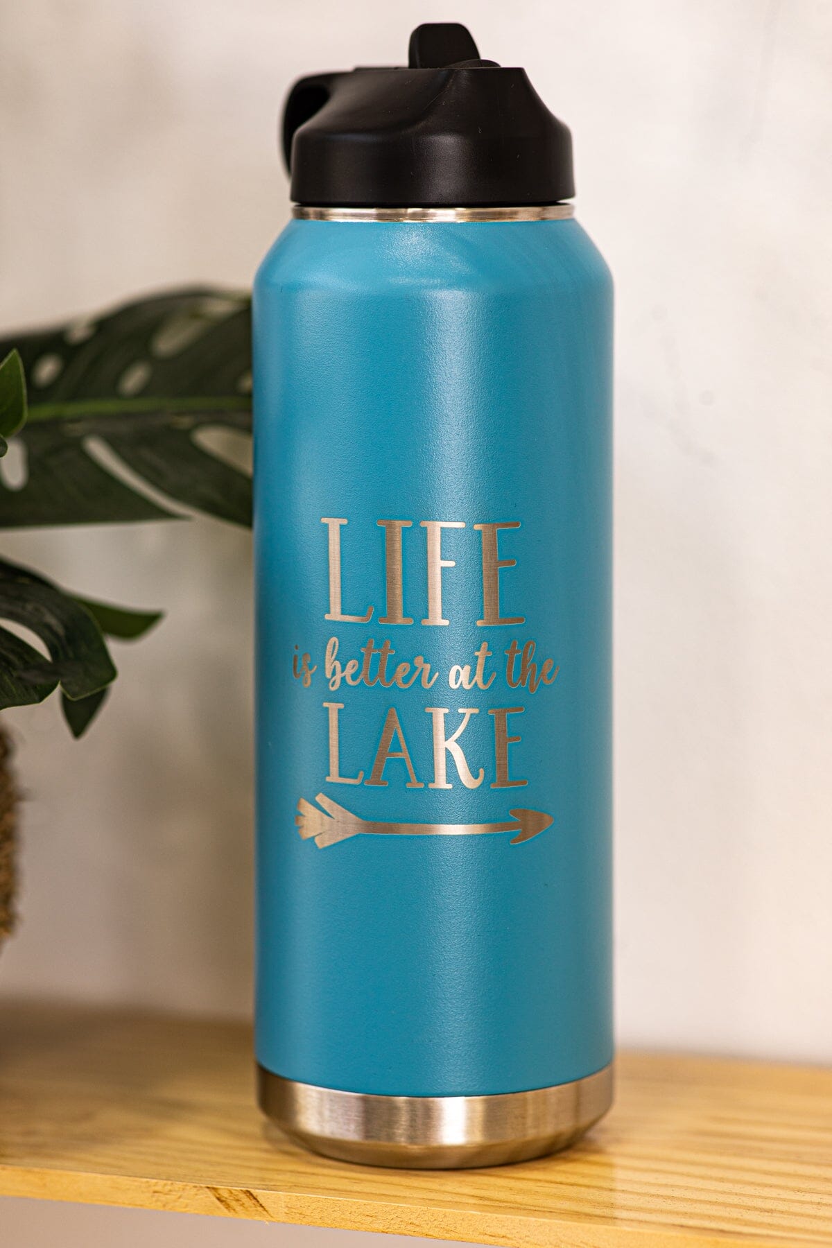 LIFE IS GOOD 32 oz STAINLES STEEL WATER BOTTLE LIFE IS GOOD ON THE LAKE  AQUA