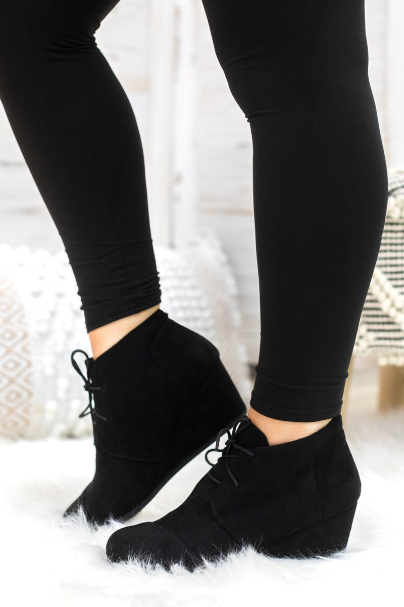 lace up wedges