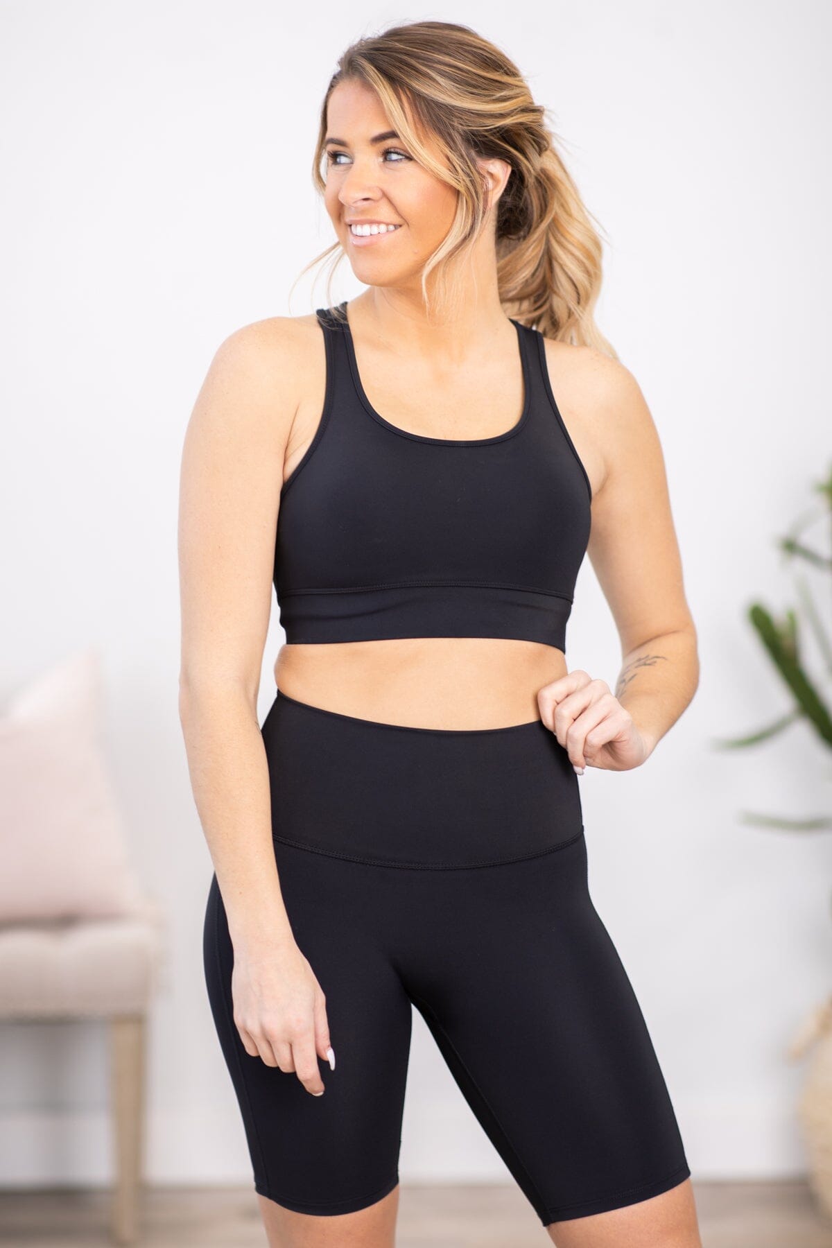 Black Sports Bra and Legging Set · Filly Flair