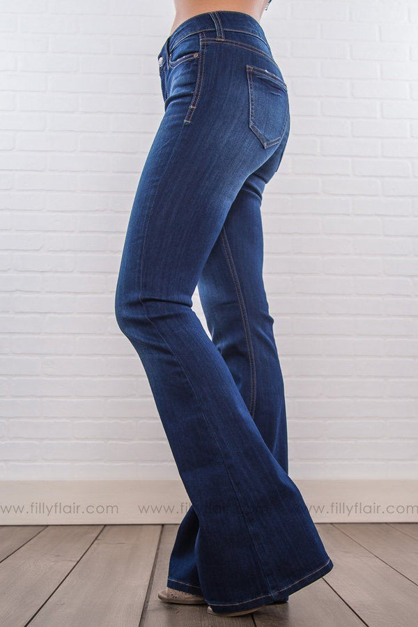 Shop stylish bottoms online at Filly Flair today!