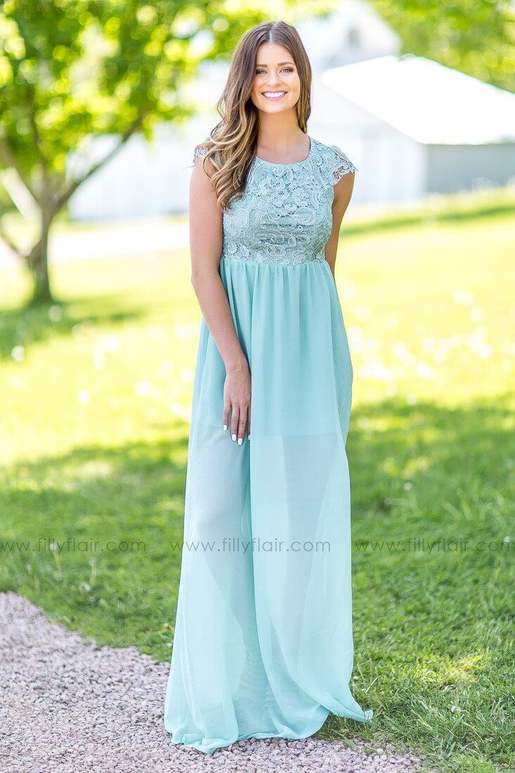 Nicole Bridesmaid Dress in Mint - Filly Flair