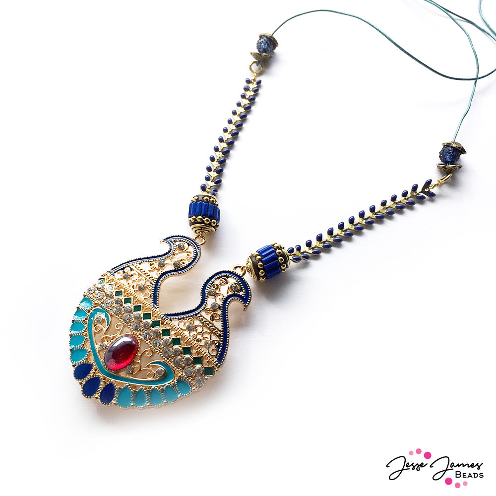 Download How-To: Queen Of The Nile Pendant Necklace