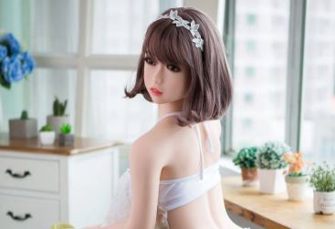 Choosing the Perfect Love Doll