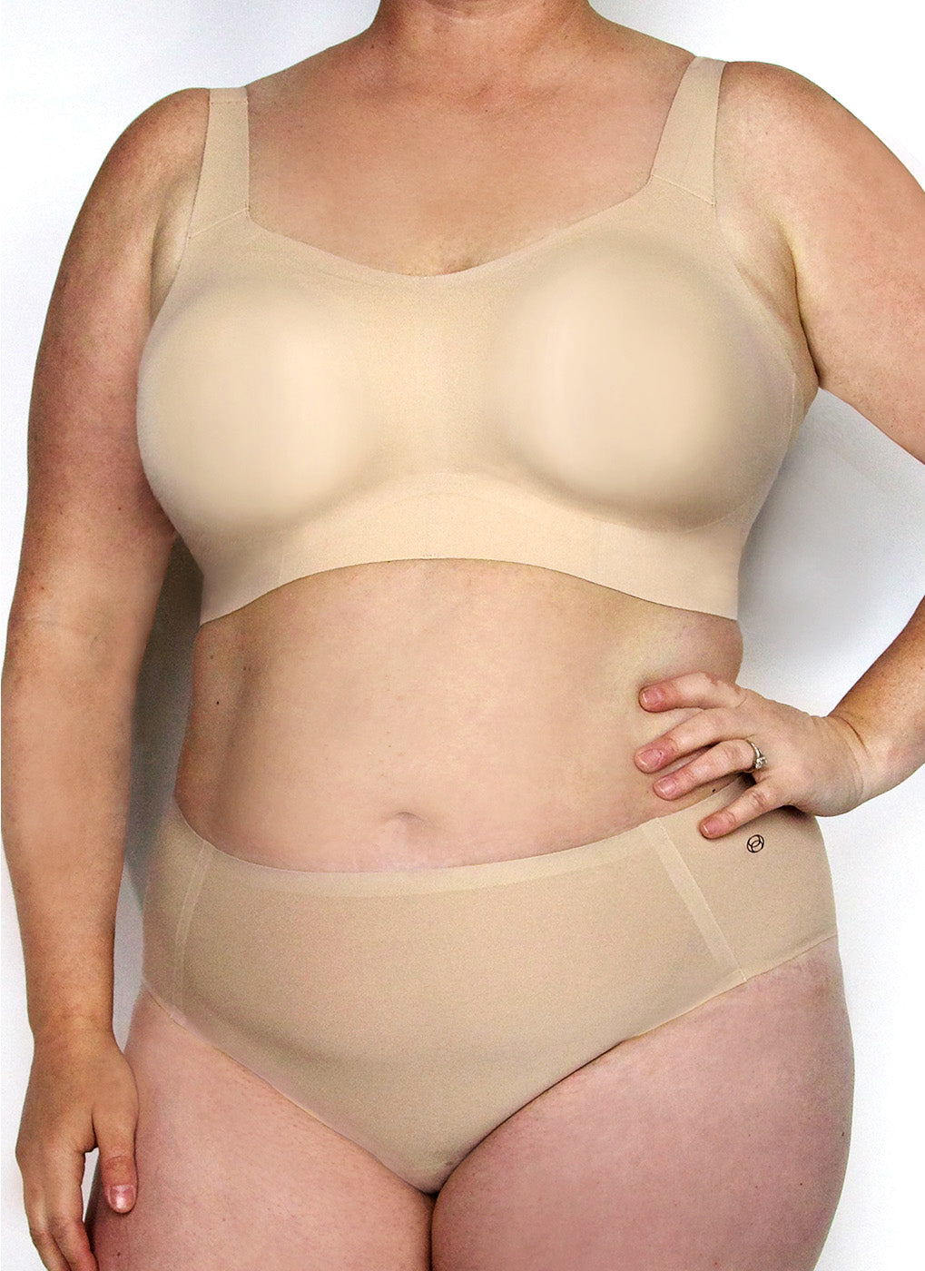 The Beyond Bra: Wireless Bra for Lift & Shaping – Evelyn & Bobbie