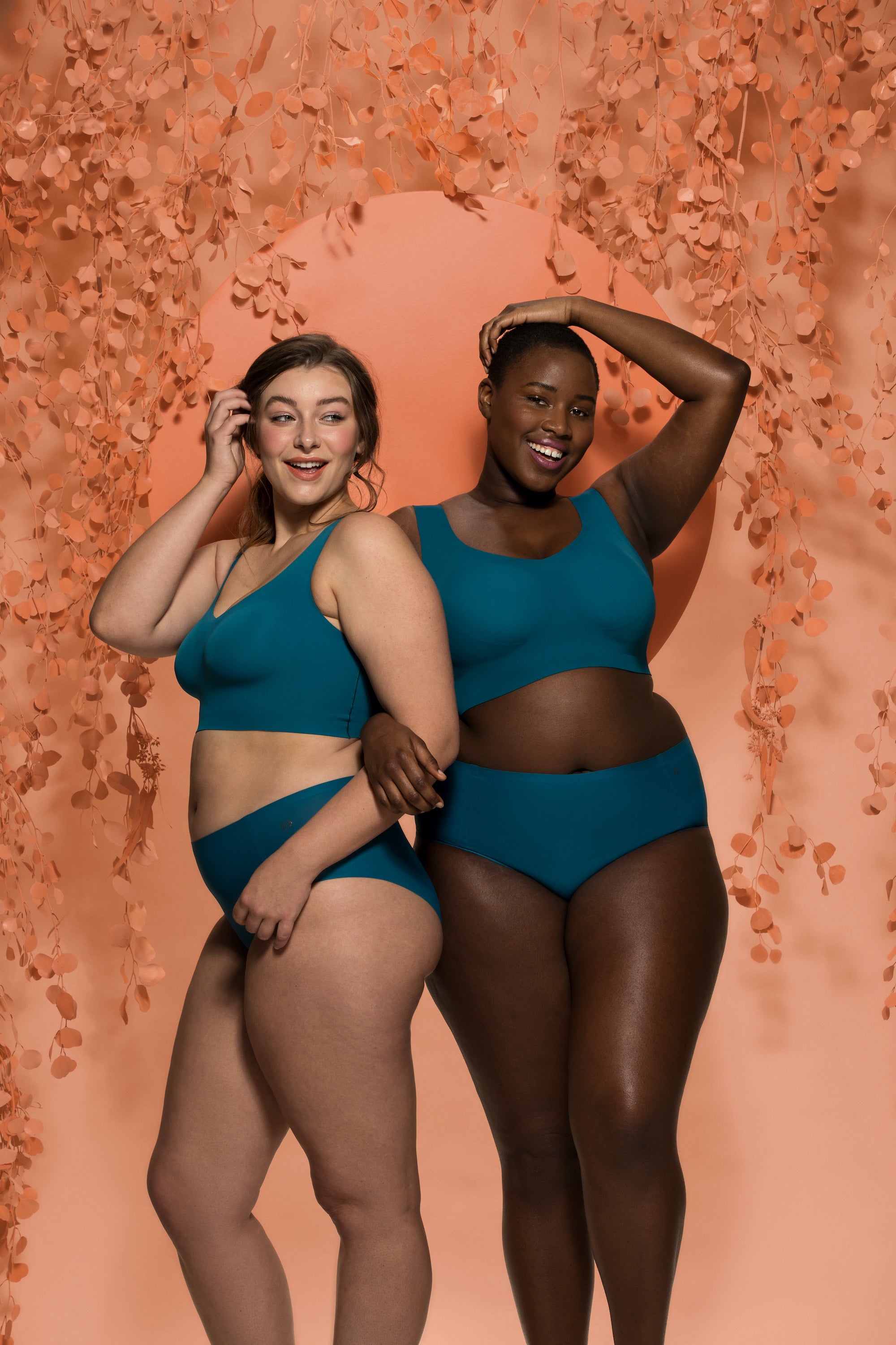 The Defy Bra Lives Up To It's Name – Evelyn & Bobbie