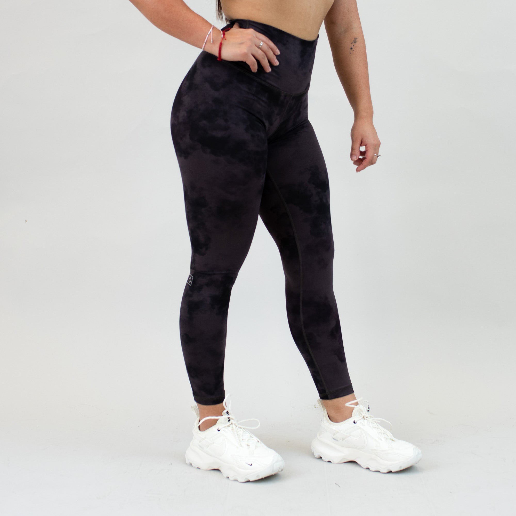 Mear Silor Sexy Women's Spandex Body Building Pants Bottoming Socks Panties  Tights Low Waist Yoga Pants (White, EL) in Saudi Arabia