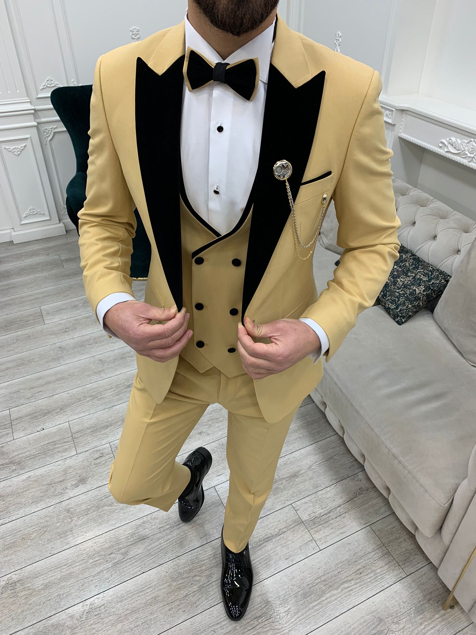 Eden Yellow Slim Fit Velvet Peak Lapel Tuxedo – BRABION