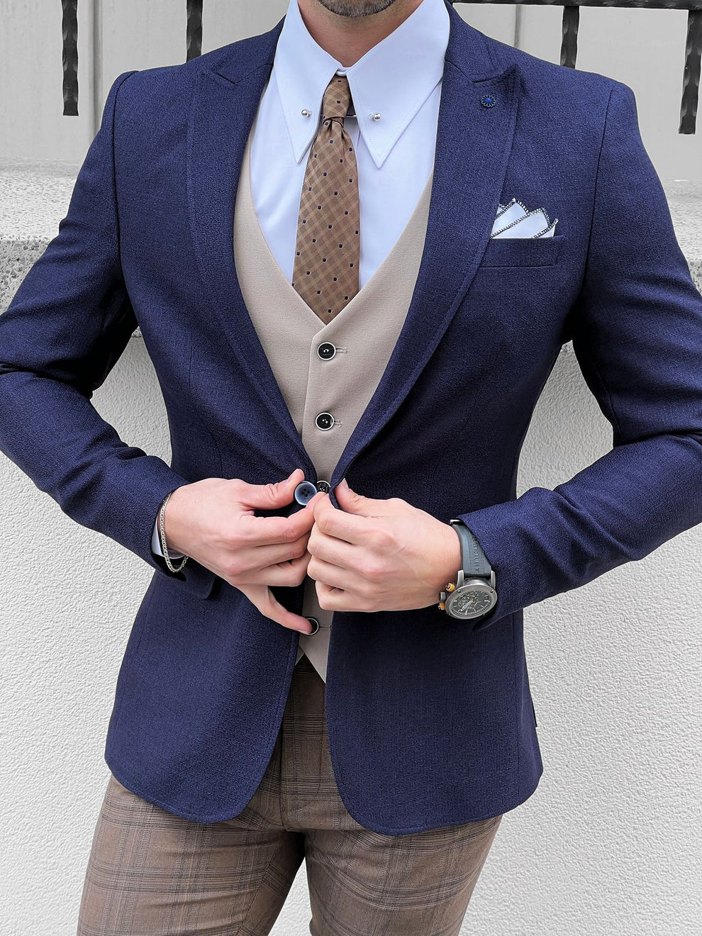 Eros Navy Blue Slim Fit Peak Lapel Wool Blazer – BRABION