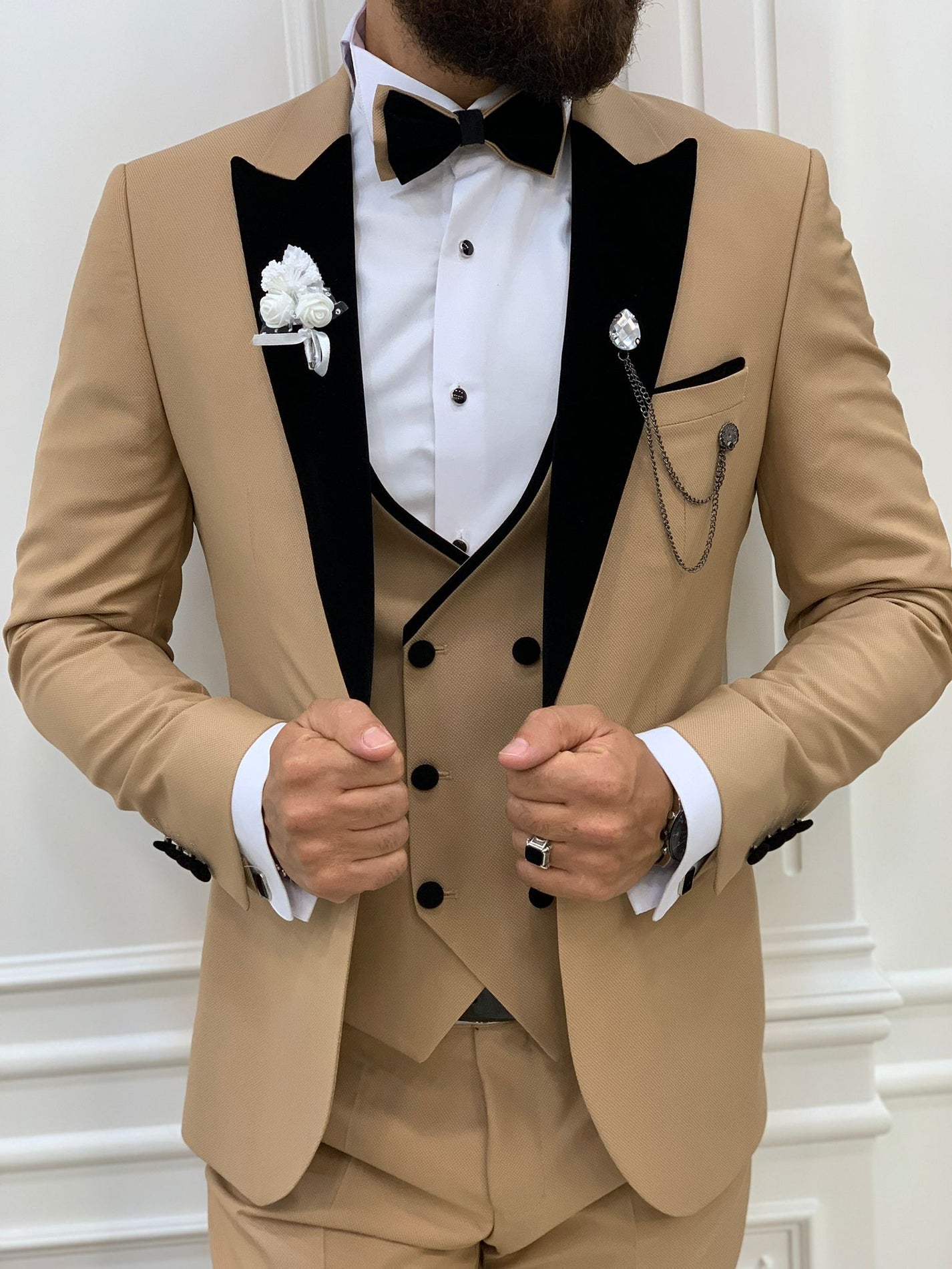 Acacia Golden Slim Fit Velvet Peak Lapel Tuxedo – BRABION