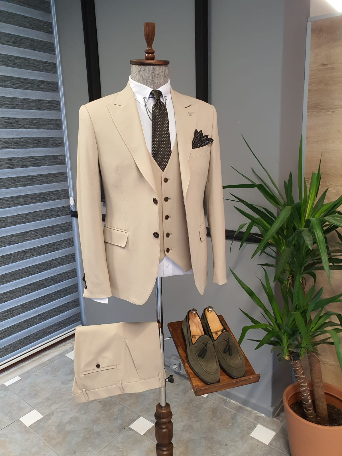 Bristol Beige Slim Fit Cotton Suit – BRABION