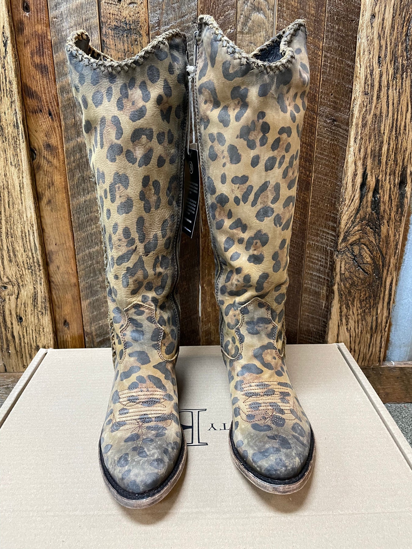 Liberty Black Chita Miel Cheetah – Whiskey Ray's Boutique