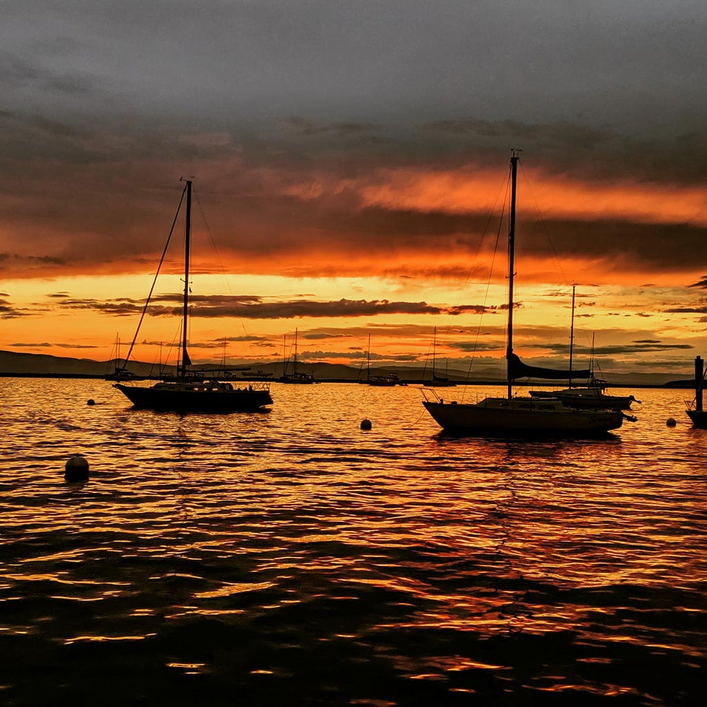 lake_champlain_splendors_at_sunset_in_vermont