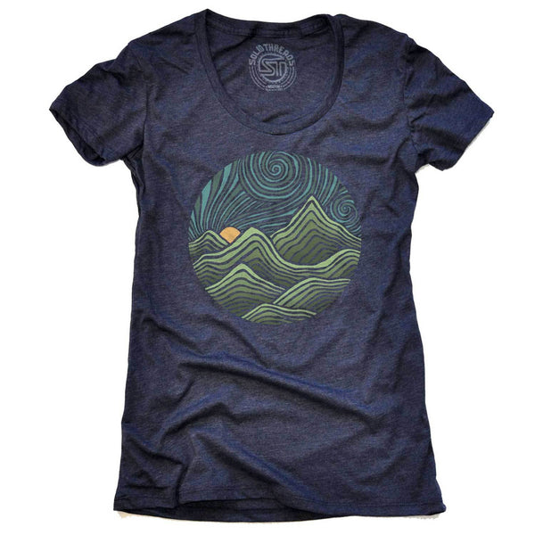 Women's Swirly Mountains Vintage Nature Cool Hippie Graphic T-Shirt ...