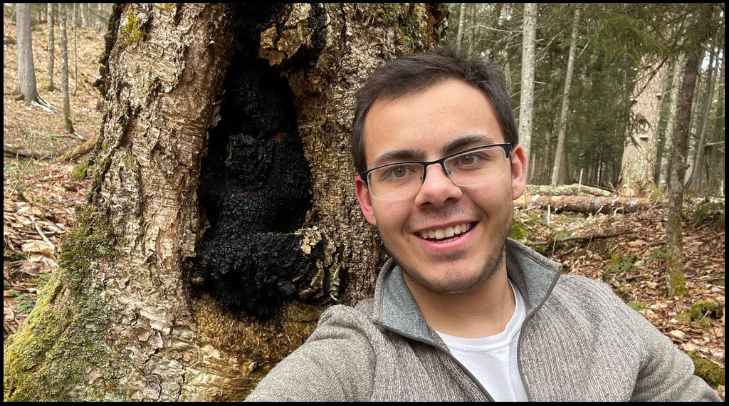 Garrett Kopp with chaga discussing fruiting bodies & mycelium