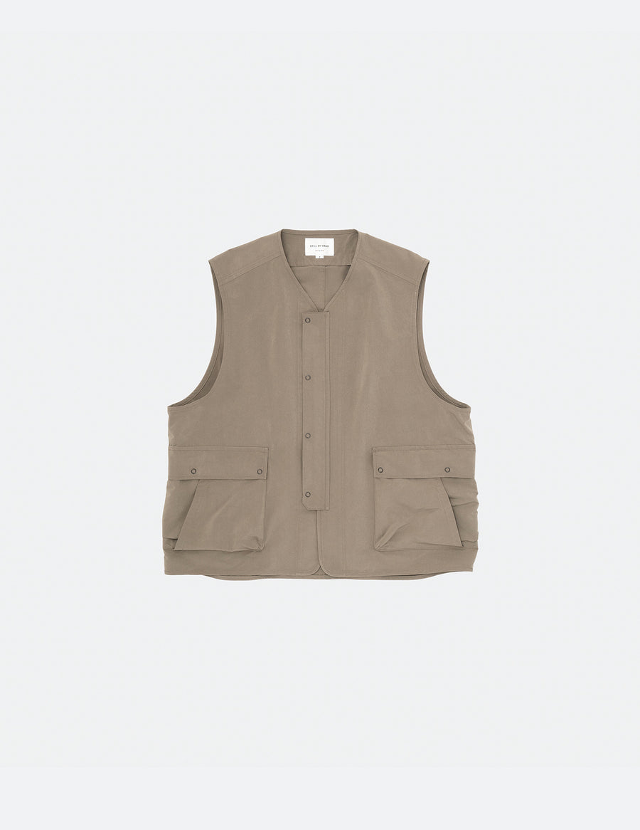 VEST – Hide & Seek Store