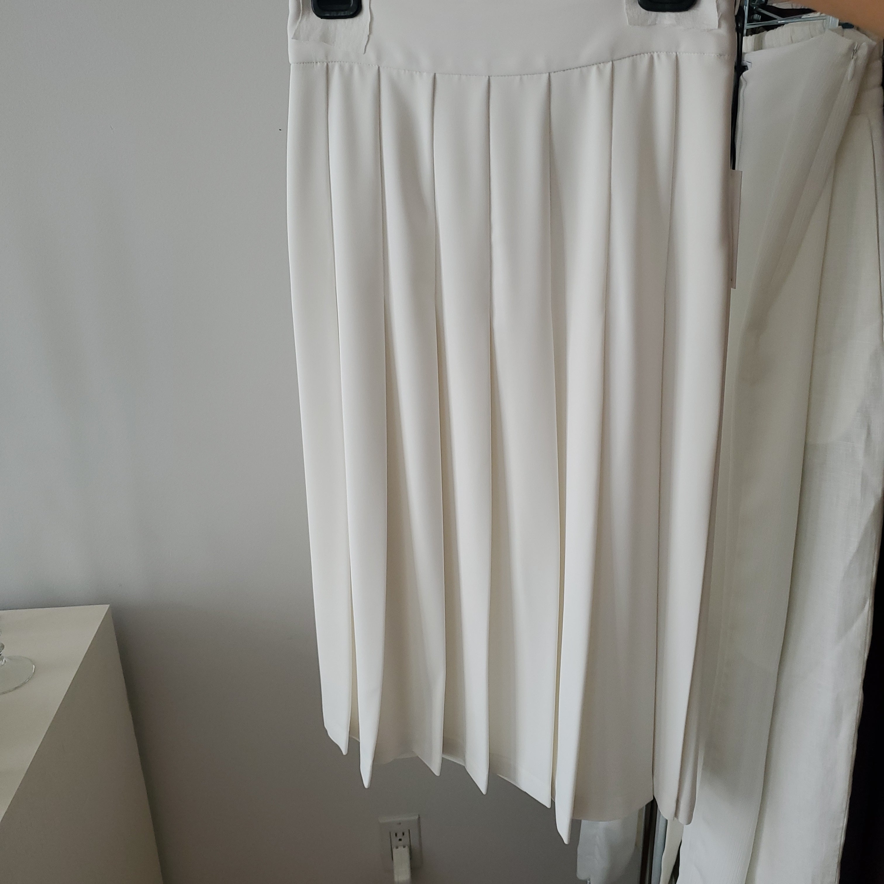 Midi Pleated Skirt - Off White