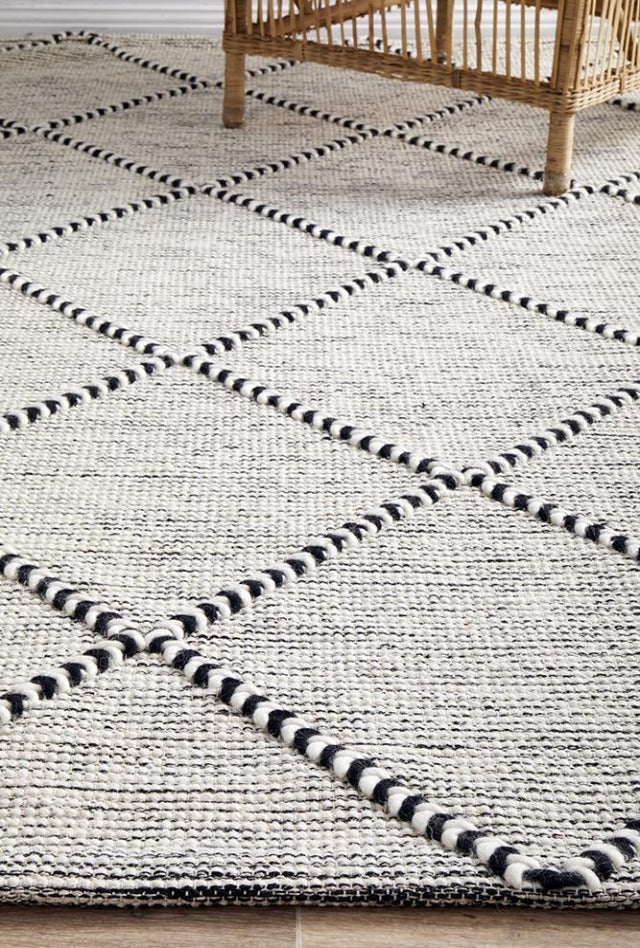 black and ivory rug