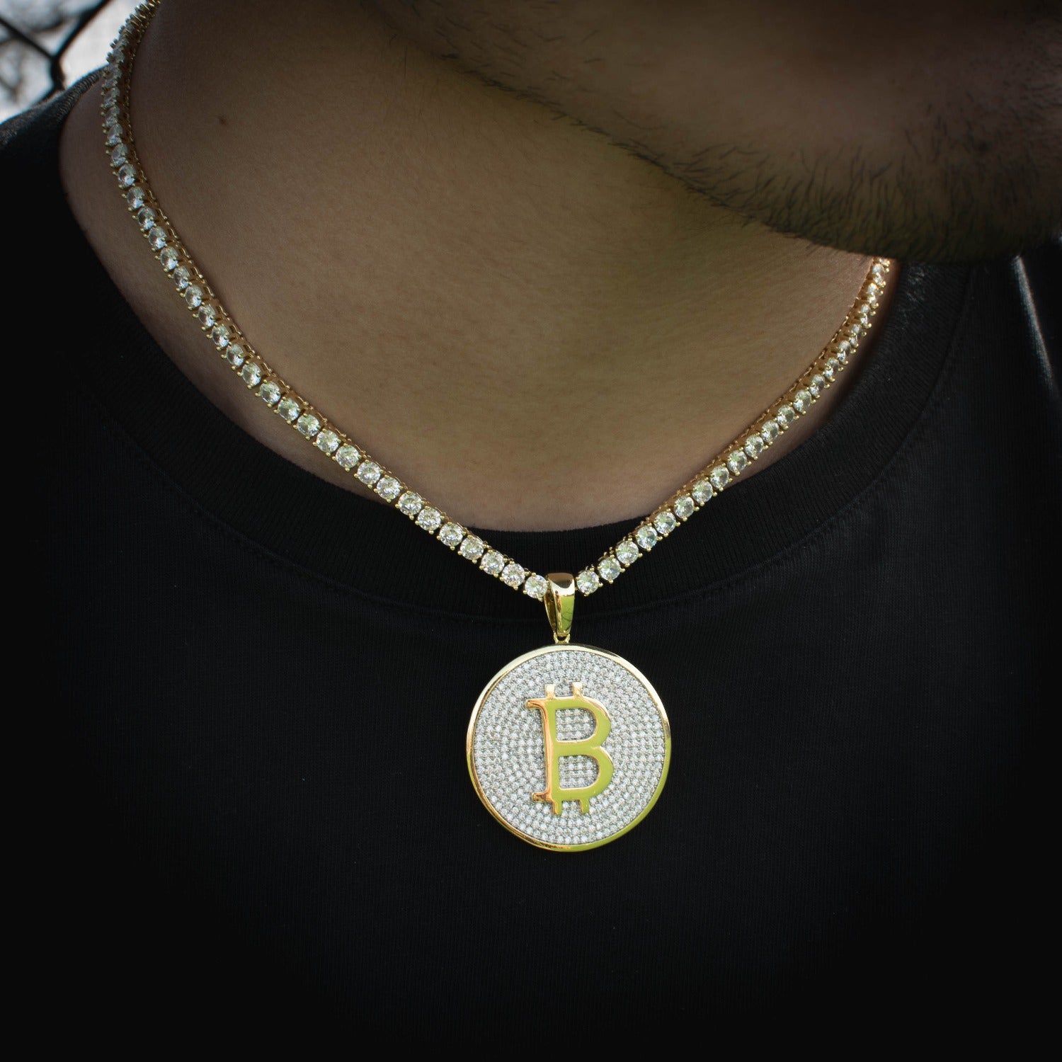 bitcoin necklace buy