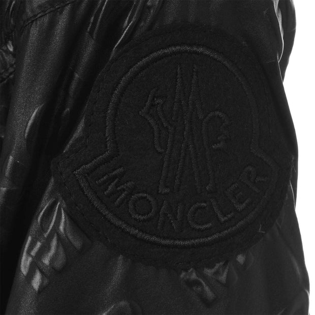 Hausarbeit Ansteckend Kommentator moncler black logo Daten ausreichend ...