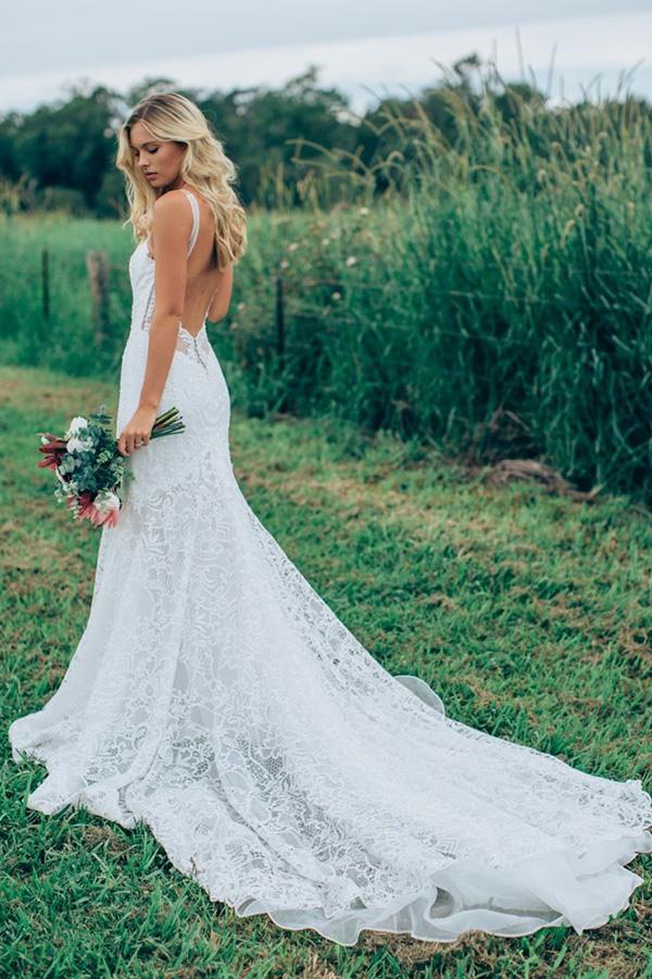 Gorgeous Lace Ivory Mermaid Sweetheart Wedding Dresses with Sweep Trai ...