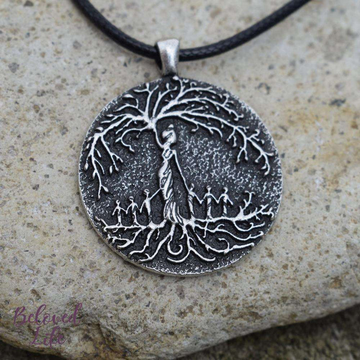 mother and child tree of life pendant