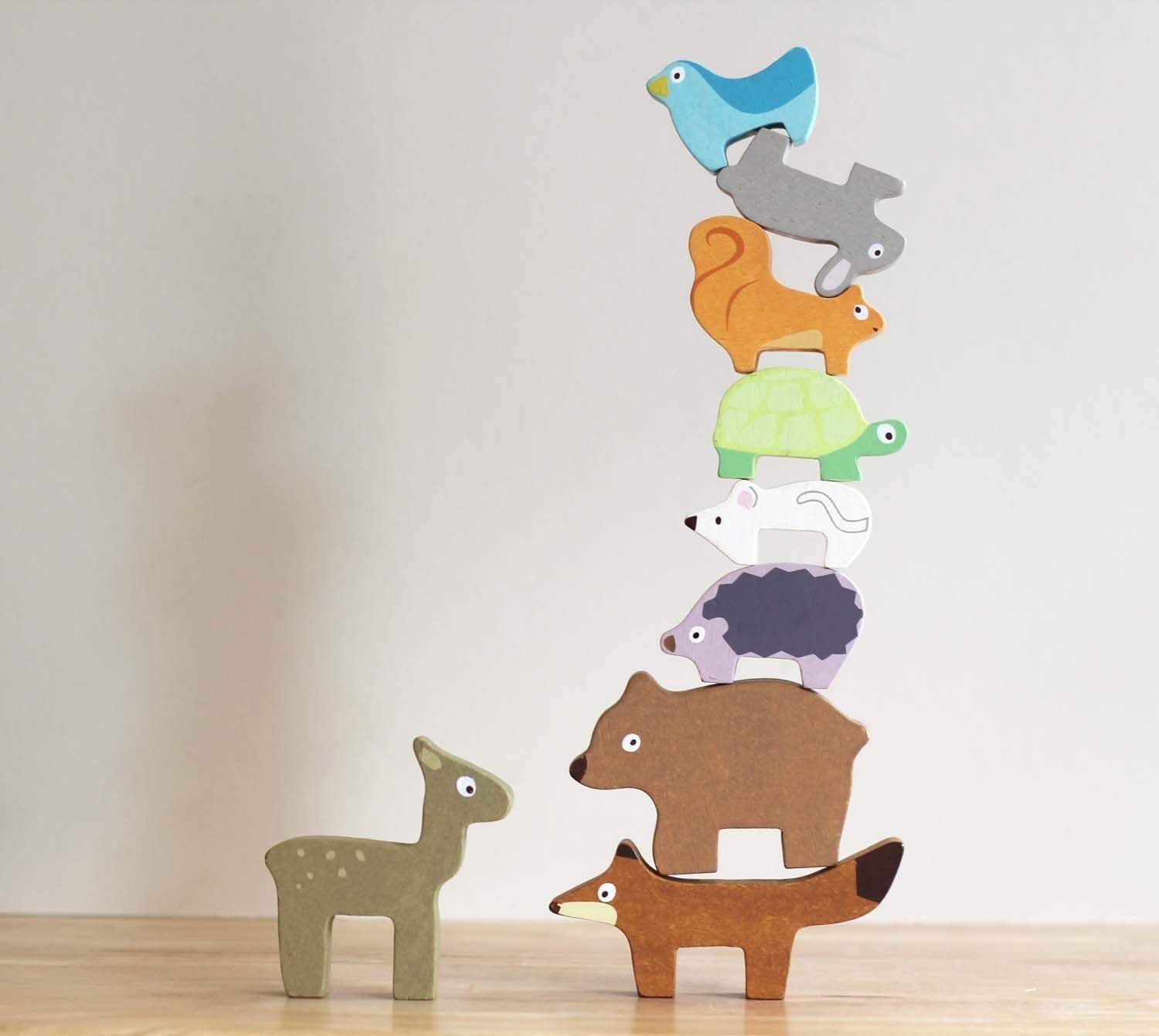 le toy van stacking animals