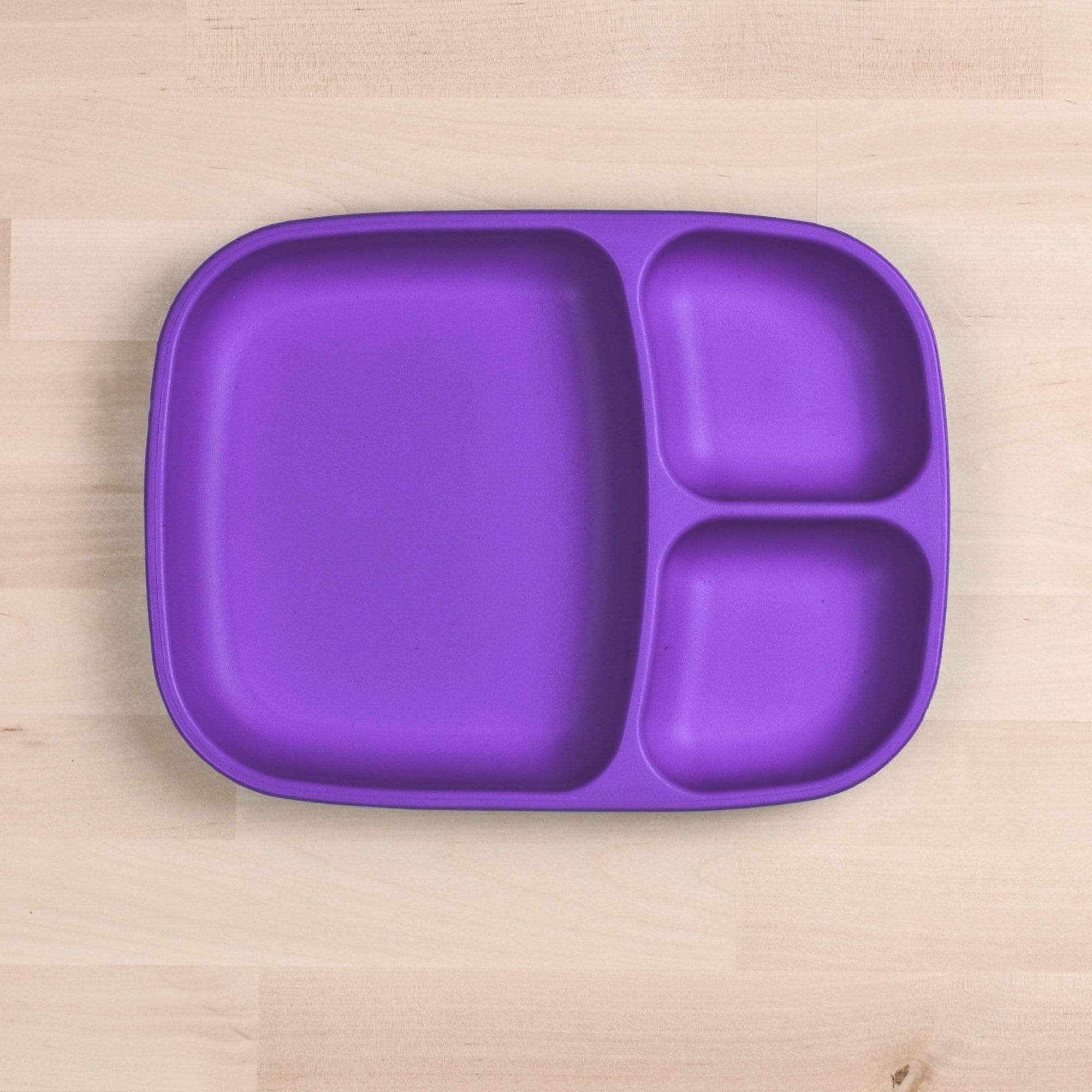 https://cdn.shopify.com/s/files/1/1675/0229/products/re-play-feeding-teething-amethyst-re-play-divided-tray-more-colours-available-15408483008615_2000x.jpg?v=1606022987