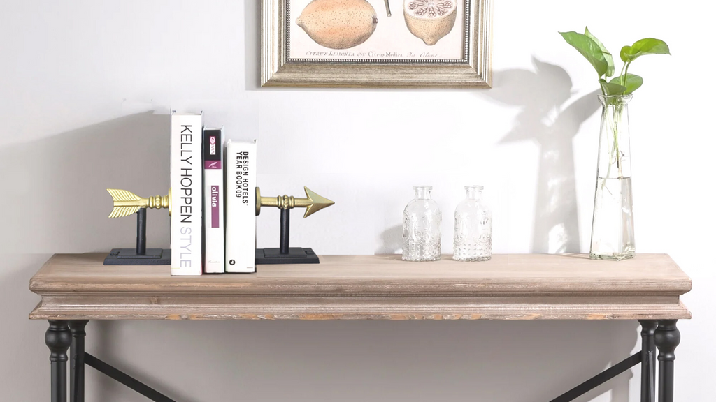 Arrow bookends