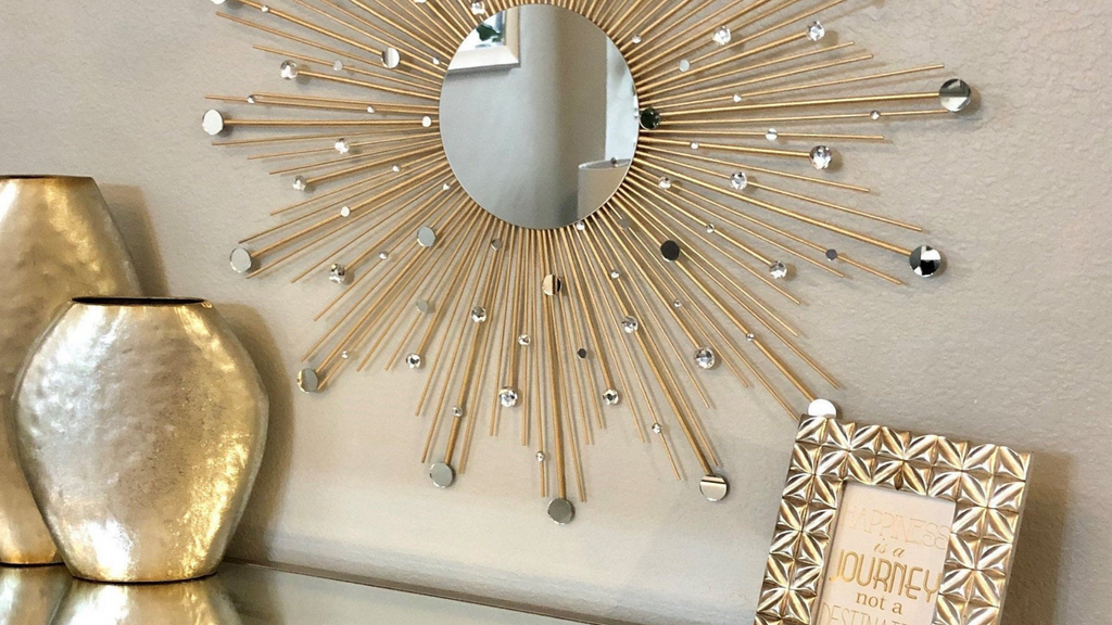 Elegant Sunburst hanging wall mirror