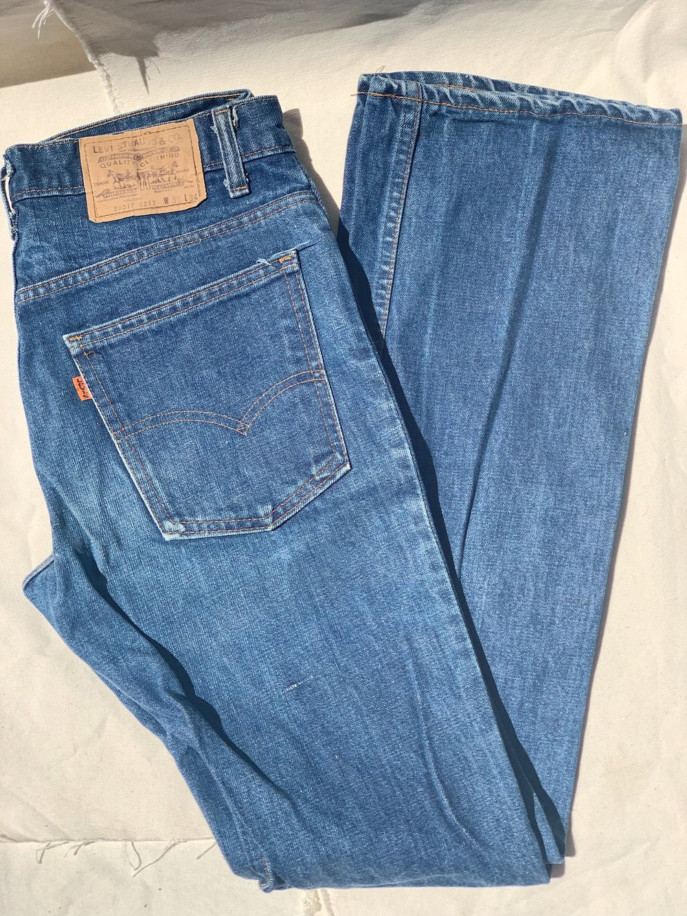 levis length 28