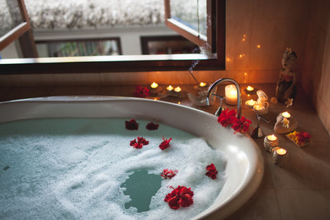 Sensual Aphrodisiac Herbs in the Bath