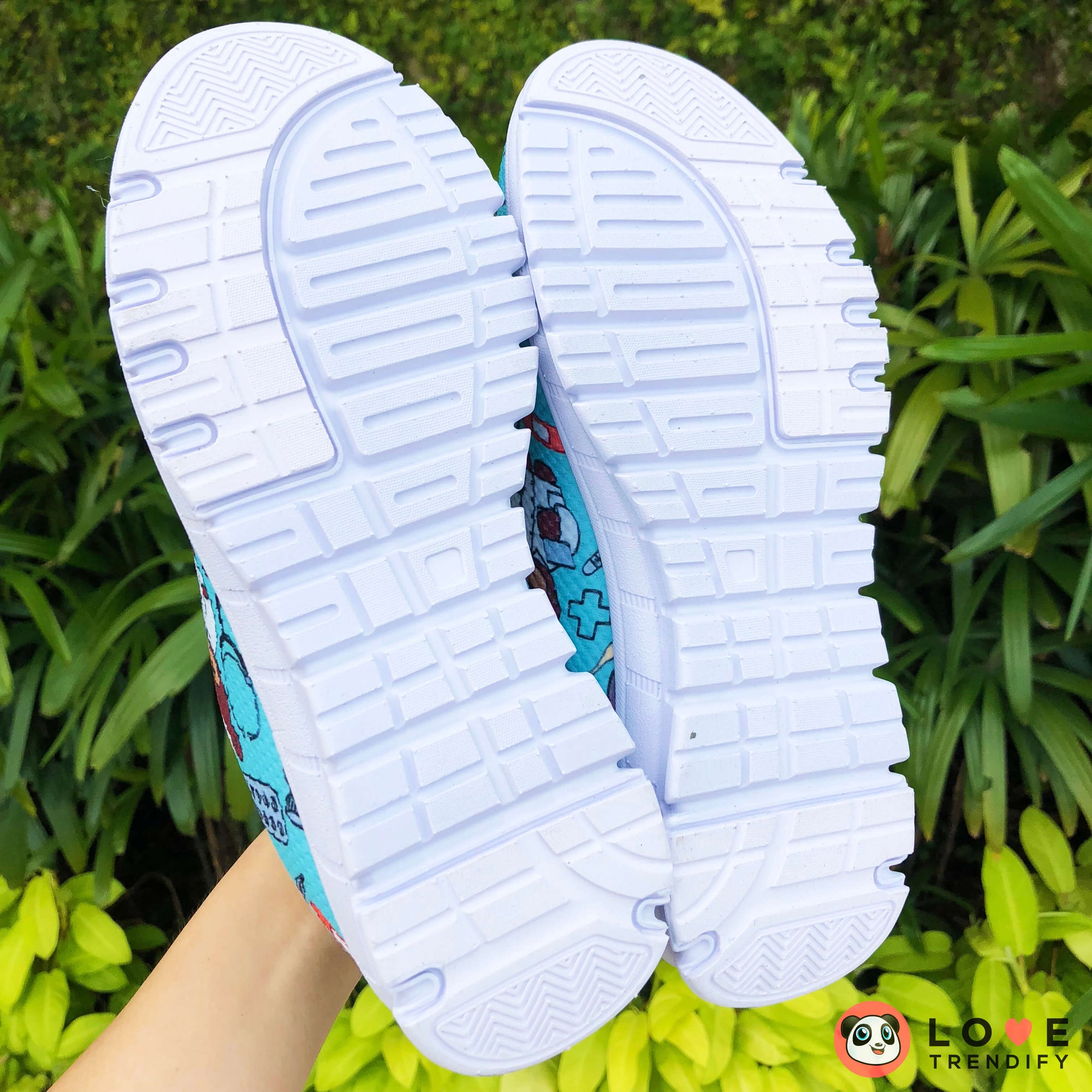 womens turquoise tennis shoes