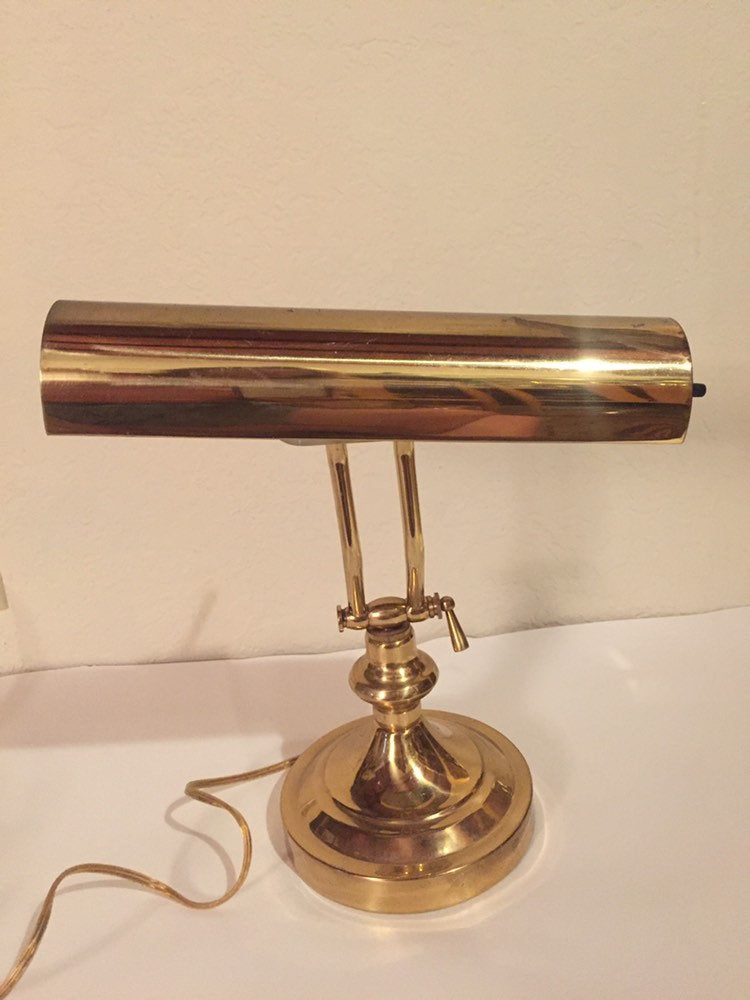 Vintage Brass bankers lamp Piano desk Lamp – Vintage Modern Revival