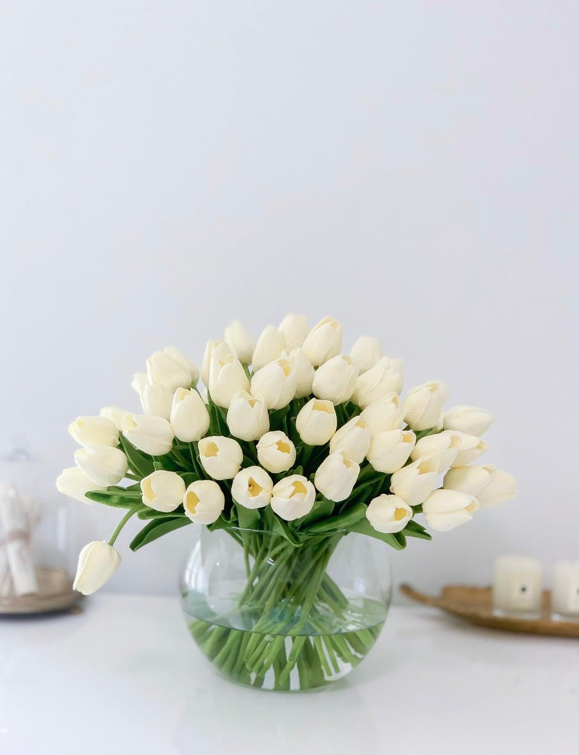 60 Tulips Centerpiece Arrangement - Flovery product image