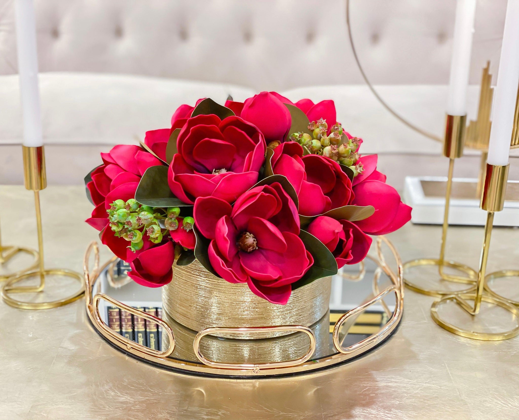 Red Magnolia Centerpiece – Flovery