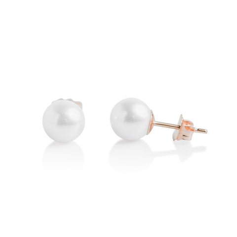 Japanese pearl earrings with yellow gold posts studs