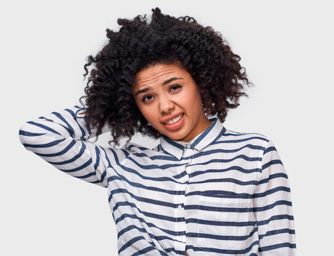 Lo que debes saber antes de comprar extensiones de cabello rizado